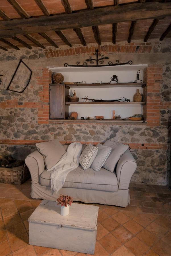 Agriturismo Borgo Di Campagna Il Tesoro Torre Alfina Екстер'єр фото