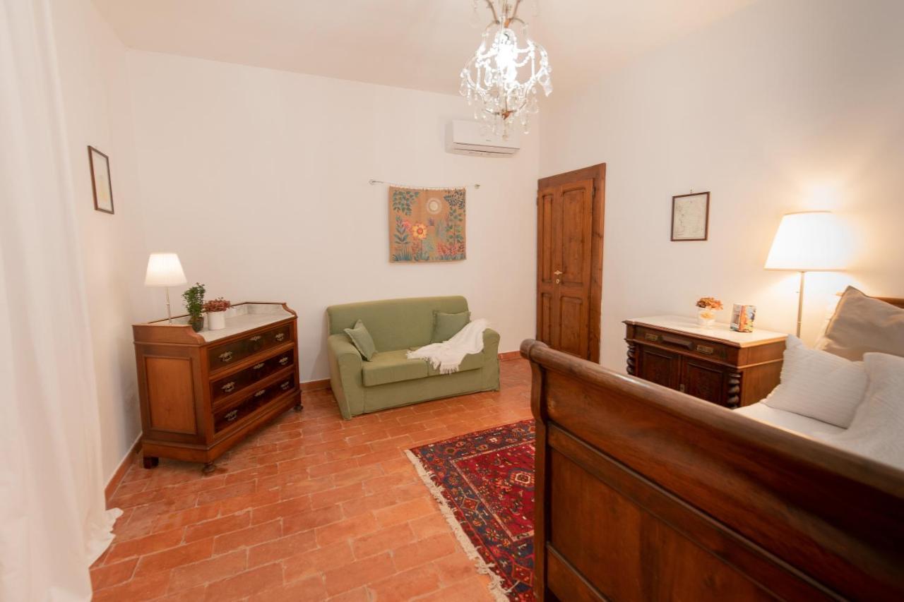 Agriturismo Borgo Di Campagna Il Tesoro Torre Alfina Екстер'єр фото